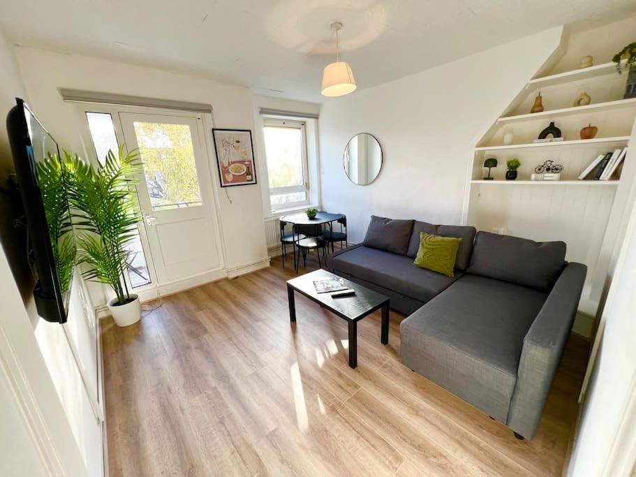 2 Bed Flat- Belsize Park Apartman London Kültér fotó
